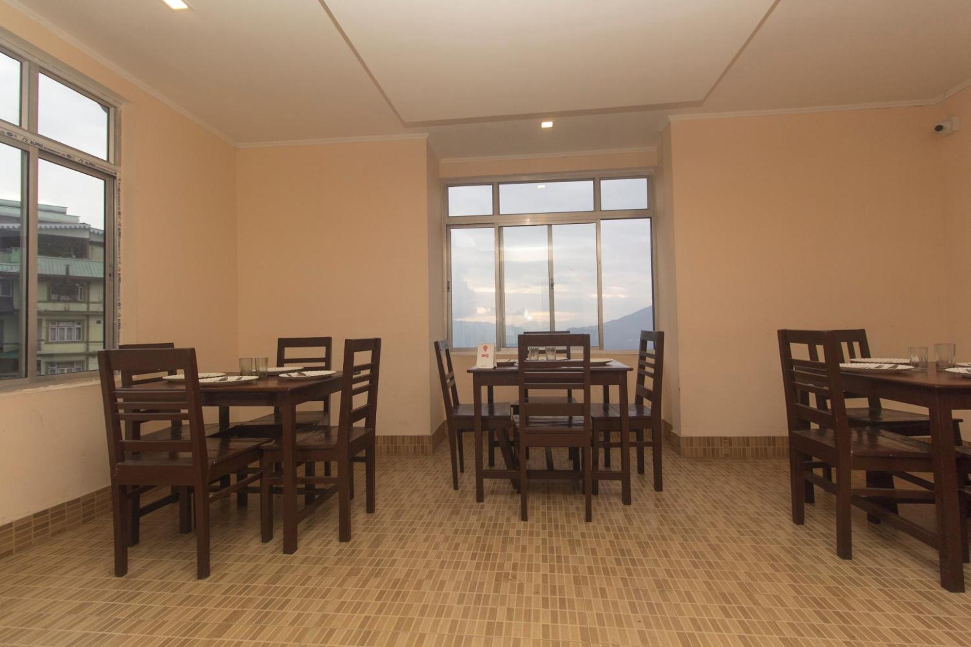 Collection O Hotel Shantiniketan Gangtok Exterior photo